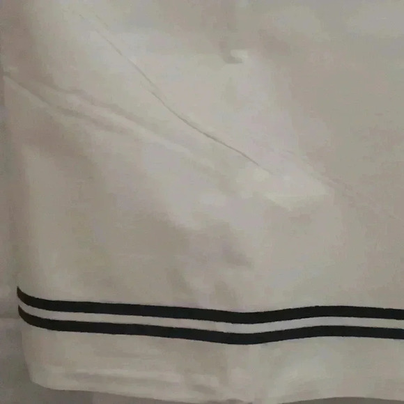 Royal velvet valance sold as set of 2 (b16) - Picture 2 of 6